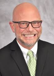 Brian Kloss's Instagram, Twitter & Facebook