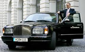 Klemens pidner aus salzburg ist der neue besitzer des ehemaligen luxusschlittens von rudolph moshammer. Wishdom Ubergibt Wunsch Highlight
