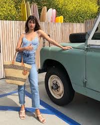 Entre La Poire Et Le Fromage Jeanne Damas Style French Style Clothing Jeanne Damas