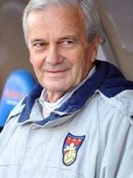 Gigi Simoni, ex allenatore di Inter, Napoli e Genoa, è morto a 81 anni