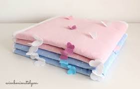 Kelebekli Bebek Pikesi Goruntuler Ile Bebek Bebek Urunleri Bebek Battaniyeleri