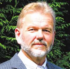 Schnelles Internet für Linnich Startschuss für den Netzausbau Gesamtschule:  „Das Ziel ist erreicht“