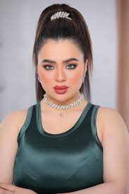 احنا بنيجي بالجديد وانتو تقلدوا القديم 🤣💃🤝😂 Merry Christmas 🎁🎄 يا  احلا بنات ف العالم طبعا اتعودتو ع العظمه بتاعتنا كل سنه 😂🎄🎁 ودي ما  متعودين ع الهدايا والمسابقات القمر بتاعتنا 🎁