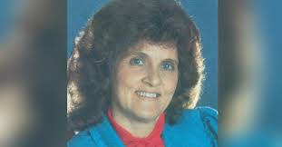 Shona Perry's Instagram, Twitter & Facebook