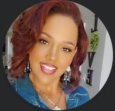 Tia Benson's Instagram, Twitter & Facebook