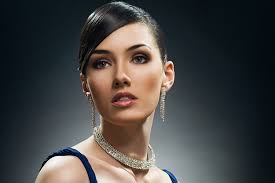 Model Salary How Much Do Models Make In 2021 The model in the chico's commercial gets her hair cut by personal stylists.