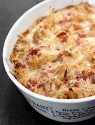 Gratin De Chou Fleur Sauce Lardons Parmesan The Voice Of Cheese Recettes De Cuisine Recette Recette Gratin