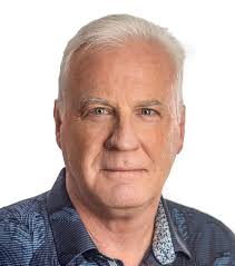 Rotarian Lance Wiebe a Pelham booster