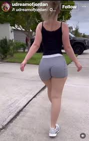 The Target 🎯 Girl - Vidéos porno et photos - EroMe