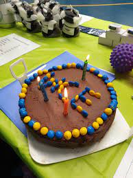 For the avoidance of doubt, west coast eagles tickets is not an official ticket or hospitality provider of the afl or its competing clubs. It S My Birthday And My Colleague Made Me A West Coast Eagles Cake She S A Tigers Fan So It Was A Sacrifice On Her Part Bring On The 2020 Season Westcoasteagles