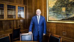 Koncipient michal hašek radil obcím. 3mypxemj2n9d5m