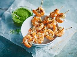 Bei Mir Durfen Garnelen Beim Grillen Nicht Fehlen Sie Schmecken Einfach Sooo Gut Da Lasse Ich Sogar Fleisch In 2020 Garnelenspiesse Lebensmittel Essen Gambas Rezept