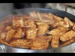 Tempe dan tahu bacem direndam dalam air kelapa dan gula merah. Resep Tempe Bacem Tanpa Air Kelapa Youtube