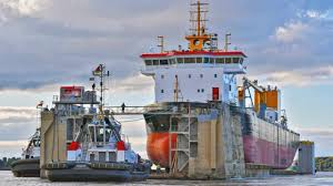 The icebreaker is part of the russian fleet modernisation programme and will keep sea routes. Osteriff Schwimmt Bei Pella Sietas Auf Thb