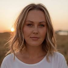 Kat Tarr (@kat.tarr_tarrteamrealestate) · Instagram 照片和视频