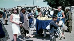 افغانستان، کشوری آسیایی با اکثریت مسلمان و دارای نظام جمهوری اسلامی است. Ø¹Ú©Ø³ Ù‡Ø§ÛŒ Ø¨Ø§Ù†ÙˆÛŒ Ø¢Ù„Ù…Ø§Ù†ÛŒ Ø§Ø² Ø²Ù…Ø§Ù†ÛŒ Ú©Ù‡ Ø§ÙØºØ§Ù†Ø³ØªØ§Ù† Ø¨Ø±Ø§ÛŒ Ú¯Ø±Ø¯Ø´Ú¯Ø±Ø§Ù† Ø®Ø§Ø±Ø¬ÛŒ Ø§Ù…Ù† Ø¨ÙˆØ¯ Bbc News ÙØ§Ø±Ø³ÛŒ