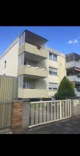 In frankfurt gibt es sowohl öffentlich geförderte wie freifinanzierte seniorenwohnungen. V1l A5aowuz9fm