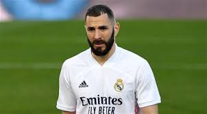 ضغوط دولية لسحب القوات الأجنبية من ليبيا بشكل فورى. Ø±ÙŠØ§Ù„ Ù…Ø¯Ø±ÙŠØ¯ ÙŠØªÙÙ‚ Ù…Ø¹ Ø¨Ù†Ø²ÙŠÙ…Ø§ Ø¹Ù„Ù‰ ØªÙ…Ø¯ÙŠØ¯ Ø¹Ù‚Ø¯Ù‡
