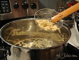 A gluten free flour substitute for all purpose flour or wheat flour. Gluten Free Spaetzle Recipe Won T Fall Apart Thanks To Gfjules Flour