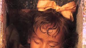 De catacombe dei cappuccini liggen een stukje weg van het oude stadscentrum van palermo. Le Catacombe Dei Cappuccini Di Palermo Youtube