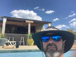 South Georgia DIY Outdoor Bar and Pool Setup