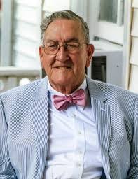 Thomas Woodall's Instagram, Twitter & Facebook