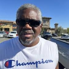 Lisa Veal's Instagram, Twitter & Facebook