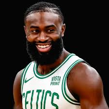 Amber Hillis (@aleanne31)