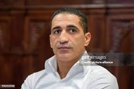 189 Ismail Oezen Stock Photos, High-Res Pictures, and Images