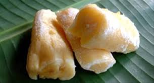 Sementara menunggu singkong kering, masukkan air ke dalam panci samapai kira. Cara Membuat Peuyeum Nikmat Dan Mudah Untuk Di Buat Di Rumah