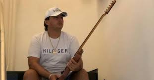 Página oficial destinada a publicações do vocalista vicente nery sigam Np9egy0kjqlkam