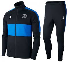 Erima trainingsanzug für herren aus funktionsmaterial mit innenfutter.in einem erima trainingsanzug für herren zeigst du dich vor und nach dem sport von deiner besten seite. Nike Paris Saint Germain Trainingsanzug Herren Trainingsanzuge Clubs Landern Fussball Sportarten Plutosport