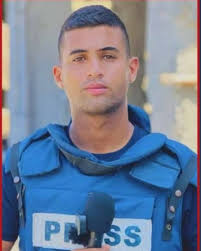 تروریست خبرنگار (یا همان بازجو خبرنگار) حسام باسل عبدالکریم شبات، تروریست  عضو گردان بیت حانون حماس که همزمان با عضویت خود در سازمان تروریستی حماس، به  عنوان خبرنگار الجزیره کار می‌کرد، دیروز