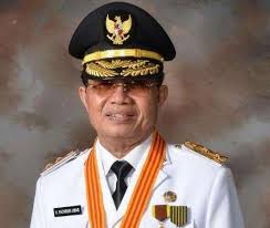 Kabupaten sarolangun adalah salah satu kabupaten di provinsi jambi, indonesia. Gubernur Jambi Terus Tingkatkan Pembangunan Infrastruktur Media Transparancy