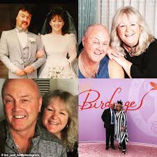 Ré is a lesser used irish word meaning moon, and the baby's first name stevie is believed to be a nod to. Gogglebox Australia Lee And Keith Share 1985 Wedding Photos Duk News
