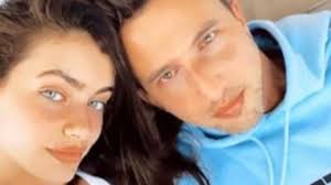She has appeared in a number of international modeling campaigns. Billionaire Boyfriend Of Israeli Model Booted From Country For Breaking Coronavirus Rules