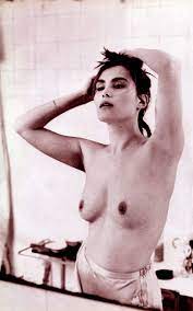 Nude Naked Celeb Emmanuelle Seigner - Image Gallery 140464