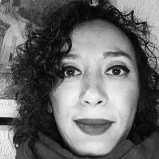 Velia Torres's Instagram, Twitter & Facebook