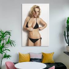 Amazon.com: Helen Flanagan - Póster de actriz sexy (9) Póster estético de  habitación, pintura de pared, lienzo, pósteres de regalo, decoración  moderna para dormitorio, 08 x 12 pulgadas (7.9 x 11.8 in) : Hogar y Cocina