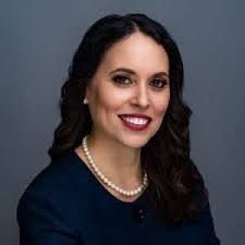 Elizabeth Lopes Director of Relationship Management -RLC