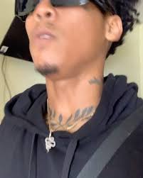 Me están criticando gente que yo vivo Bendiciendo pero yo la sigo  Bendiciendo #LaComaYLosCero 💰