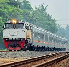 Pin Oleh Sulaiman Di Kai Railway Trains Kereta Indonesia
