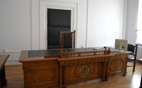 Campulung moldovenesc este situat in inima bucovinei, campulungul moldovenesc este un loc de un pitoresc aparte, situat la poalele masivului rarau. Csm A Oficializat Suplimentarea Posturilor La Concursul De Admitere In MagistraturÄƒ Vezi La Ce InstanÈ›e È™i Parchete Sunt Posturile Clujust