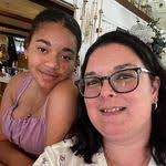 Sharon Rennaker's Instagram, Twitter & Facebook