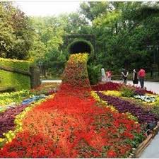 Pin By Carolina Rivas On Beautiful Places Outdoor Gardens Design Gorgeous Gardens Backyard Garden Design