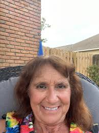 Hello, I'm Jessica and something to know about me is I am a mom to two  beautiful kids and a husband who fights through a rare autoimmune disease  to take care of