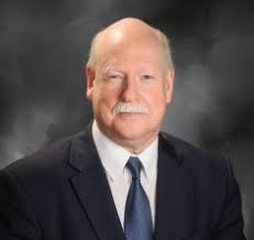 Robert Kunath's Instagram, Twitter & Facebook