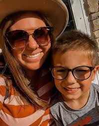 Proud mama of kids during national language month