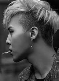 This hairstyle is extremely romantic and attractive. 7 Hairstyle Ideas G Dragon Bigbang G Dragon Bigbang