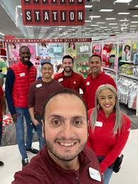 Brennan Lynch's Instagram, Twitter & Facebook